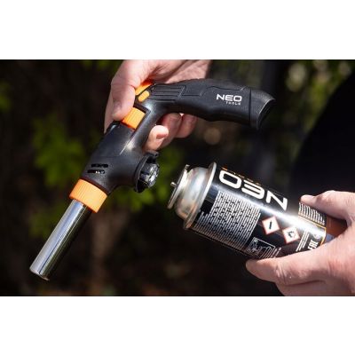 Palnik gazowy z piezo nakręcany 360st. z regulacją płomienia NEO TOOLS (20-028)