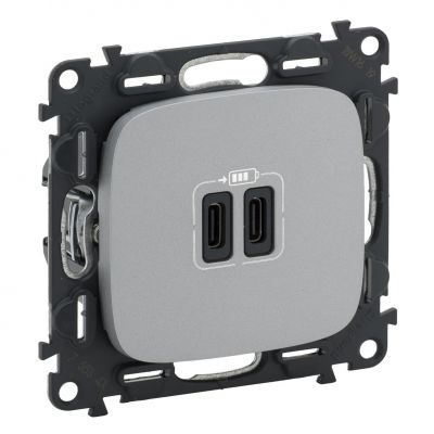 Valur:Al Ładow 2Xusb Typ C 3A 755347 LEGRAND (755347)
