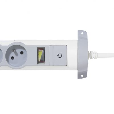 Przedłużacz 6x2P+Z - Safe Control (Kontrola Obciążenia) - Z Wyłącznikiem - 1,5M 50093 050093 LEGRAND (050093)