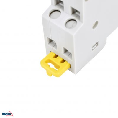 Woltomierz lampka kontrolka modułowa Wskaźnik napięcia 1F cyfrowy 80-500V SCHELINGER (A16-NV-1F)