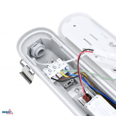 OPRAWA HERMETYCZNA LED ALWIR 3 16W 4000K 2700LM IP66 BEMKO (C17-HLA3-060-160-4K)