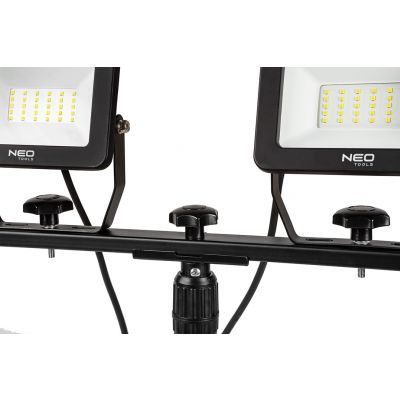 Reflektor podwójny 2x50W SMD LED 9000lm na statywie 1.8m (99-062)