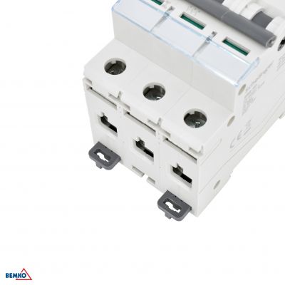 Rozłącznik izolacyjny 3P 100A SCHELINGER (A11-SR8-3P-100)