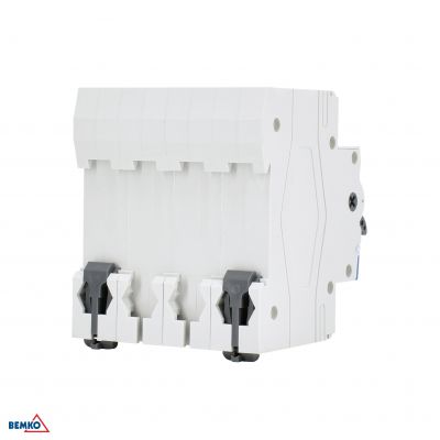 Rozłącznik izolacyjny 4P 63A SCHELINGER (A11-SR8-4P-063)