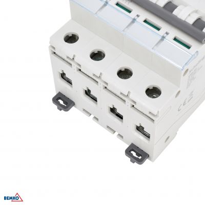Rozłącznik izolacyjny 4P 63A SCHELINGER (A11-SR8-4P-063)