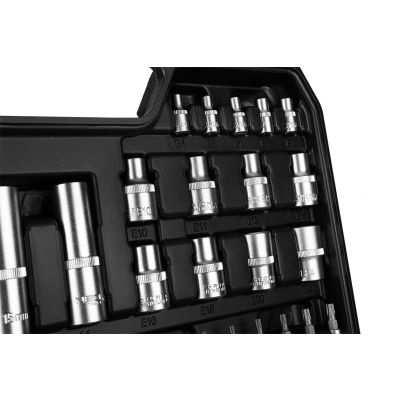 Zestaw kluczy nasadowych 110 elementów 1/2'' 1/4'' walizka NEO TOOLS (10-211)