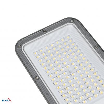 Lampa uliczna latarnia LED oprawa parkingowa LOPER 3 70W 4K IP65 8750LM BEMKO (C81-LOP3-070BL-4K)
