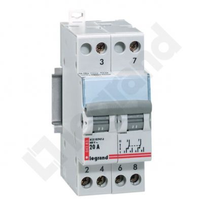 Przełącznik Podw. Fr 312 20A 004383 Produkt wycofany LEGRAND (4383)