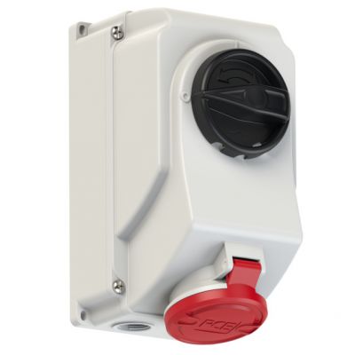 GNIAZDO Z WYŁĄCZNIKIEM 0-1 DUŻE BLOKADA MECHANICZNA 16A 400V 3P+Z+N IP44 7515-6 PCE (7515-6)