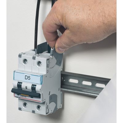 DX3 16 Ka Wyłącznik Dwubiegunowy 80A 409228 LEGRAND (409228)