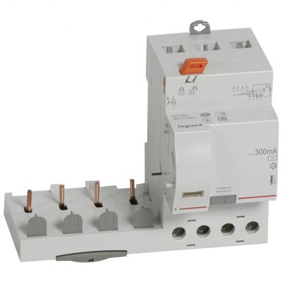 Blok Różnicowoprądowy Pr 304 4P 40A 300Ma Typ AC Serii DX3 410511 LEGRAND (410511)