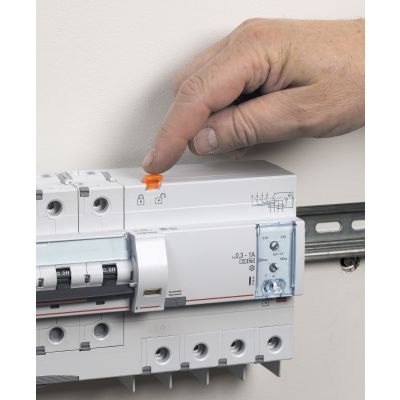 Blok Różnicowoprądowy Pr 304 4P 125A Z Regulacją 300-1000Ma Typ F (Hpi) Serii DX3 410644 LEGRAND (410644)
