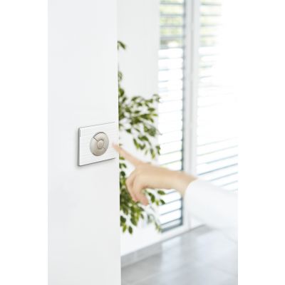 Celiane Ramka Minerał Corian Biały Żłobkowany Pojedyncza 069011 LEGRAND (069011)