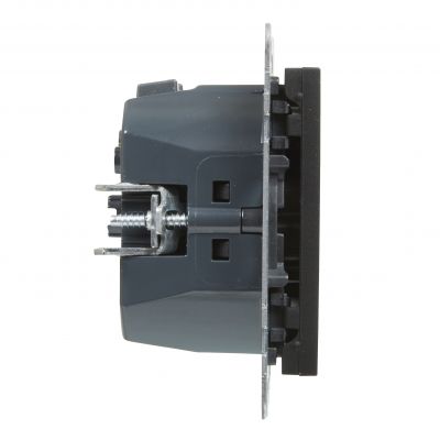 Suno Gniazdo Płaskie 2P+Z 16A Z Usb Typ C 1,5A Zaciski Automatyczne Z Przesłoną Czarny 721489 LEGRAND (721489)