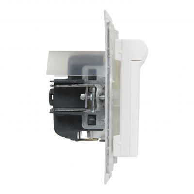 Suno Gniazdo Pojedyncze Z Uziemieniem Schuko 2P+Z- 16A 250 V Z Przesłoną IP44 Zaciski Automatyczne Biały 721123 LEGRAND (721123)