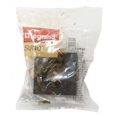 Suno Gniazdo Pojedyncze Z Uziemieniem 2P+Z 16A 250 V Zaciski Śrubowe Czarny 721485 LEGRAND (721485)