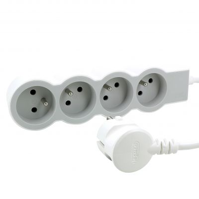 Przedłużacz Standard 4-Gniazdowy Z/U Z Przewodem 3Mb 3x1.5Mm2 Biały/Jasnoszary Helmo 049490 LEGRAND (049490)