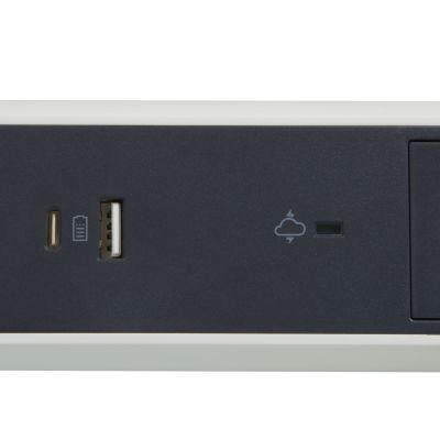 Przedłużacz Premium Obrotowy 5-Gniazdowy Z/U Usb A+C Z Ogranicznikiem Przepięć Z Przewodem 1,5Mb 3x1.0Mm2 Biały/Grafitowy Helmo 049421 LEGRAND (049421)