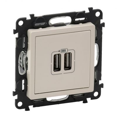 Valena Life Ładowarka Z Gniazdem 2Xusb Kremowa 753212 LEGRAND (753212)