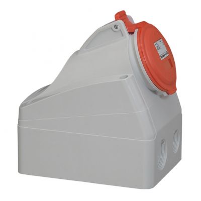 P17 Tempra Pro Gniazdo Stałe 16A 3P+Z 400V IP44 555158 LEGRAND (555158)