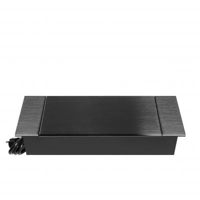 Gniazdo meblowe wpuszczane w blat z płaskim frezowanym rantem, uchylną klapką, ładowarką USB i przew (OR-GM-9048/B)