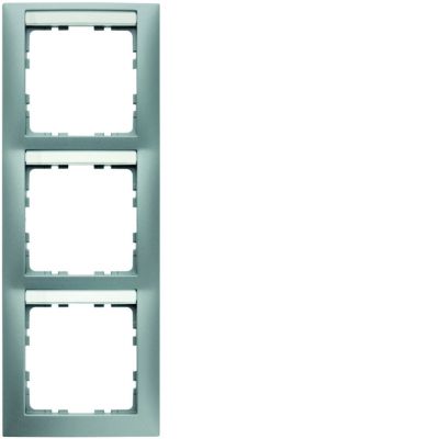 BERKER B.Kwadrat Ramka potrójna pionowa z polem opisowym aluminium mat 10139959 HAGER (10139959)
