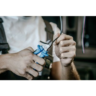 Szczypce boczne 160mm CrV HT1P010 Hoegert Technik (HT1P010)