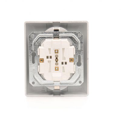 Simon 54 Gniazdo podwójne Schuko podtynkowe z przesłonami torów prądowych wersja skandynawska 16A 250V szybkozłączka srebrny mat EGSZ2SPZ/43 KONTAKT (EGSZ2SPZ/43)