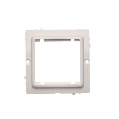 Simon Basic Adapter (przejściówka) na osprzęt standardu 45 × 45 mm. Montaż do puszki na wkręty biały BMA45/11 KONTAKT (BMA45/11)