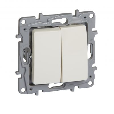 Niloe Łącznik Schodowy 10Ax + Przycisk Przełączny No/Nc 6A Kremowy 764609 LEGRAND (764609)