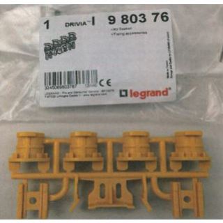 Zestaw Montażowy Drivia /2 Klipsy + 4 Elementy Ścienne/ 980376 LEGRAND (980376)