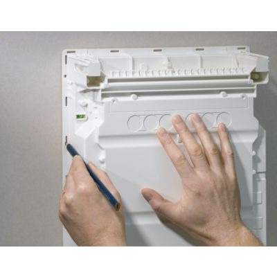Rozdzielnica modułowa 4x12 natynkowa z gniazdami 3x230V Volta VA48NWP HAGER (VA48NWP)