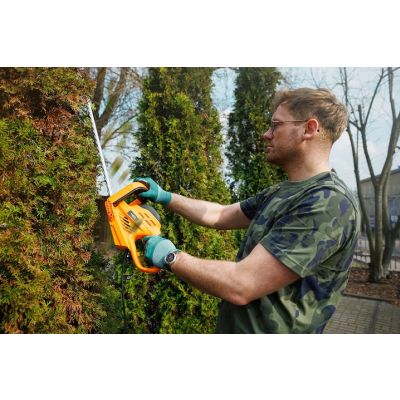 Nożyce do żywopłotu elektryczne 600W 540mm szerokość cięcia 510mm NEO TOOLS (04-627)
